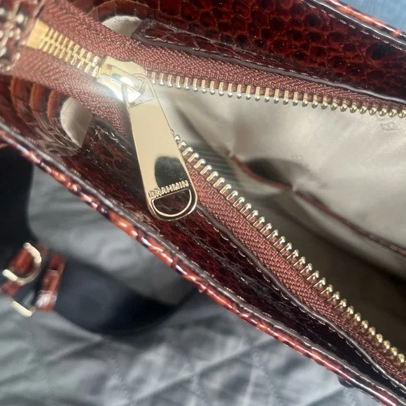 Brahmin Leia Crossbody Pecan PERFECT CONDITION - Picture 7 of 14